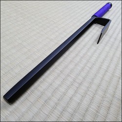 Jutte 2 - Black finish with purple cord