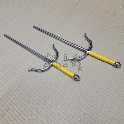 Sai 7 - Stainless steel polished finish with yellow cord