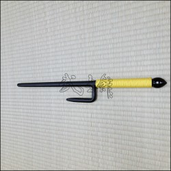 Jutte 6 - Black finish with yellow cord