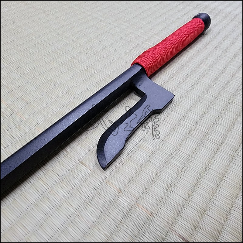 Jutte 4 - Black finish with red cord