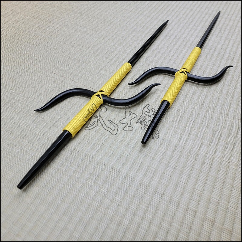 Manji Sai 1 - Black finish with yellow cord