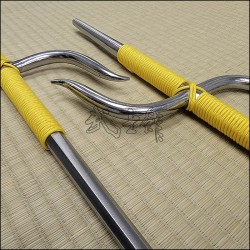 Manji Sai 1 - Stainless steel polished finish with yellow cord