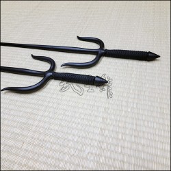Sai 5 - Black finish with black cord