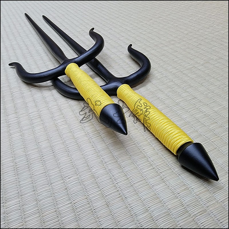 Sai 5 - Black finish with yellow cord