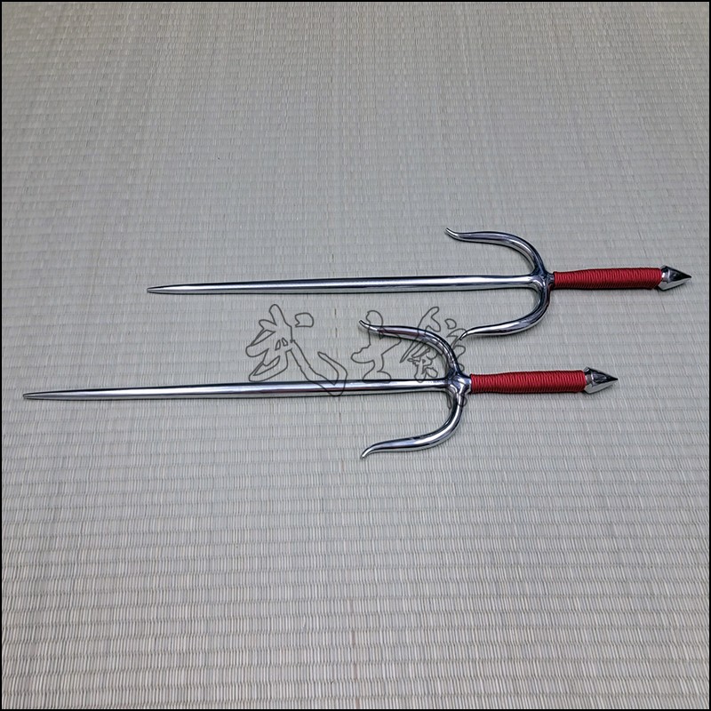Sai 5 - THICK Polished finish with red cord